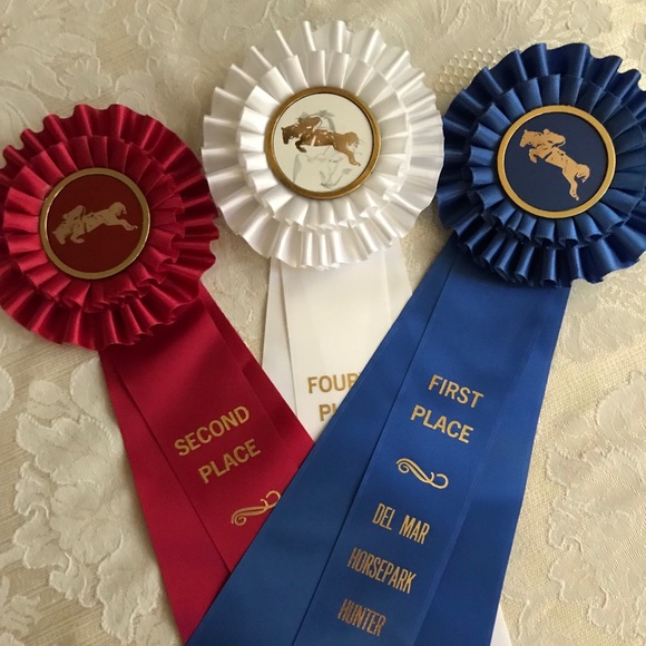 Meet your Posher, Christina - Picture 1 of 1